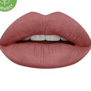 HUDA lip contour 2.0 automatic matte lip pencil in shade pinky brown.